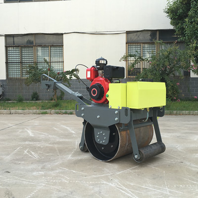 小型單鋼輪壓路機適用范圍及優勢特點